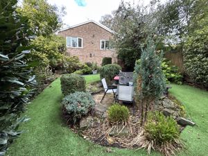 Photo 13- click for photo gallery